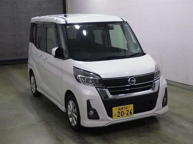 40059 NISSAN DAYZ ROOX B21A 2017 г. (Honda Sendai)